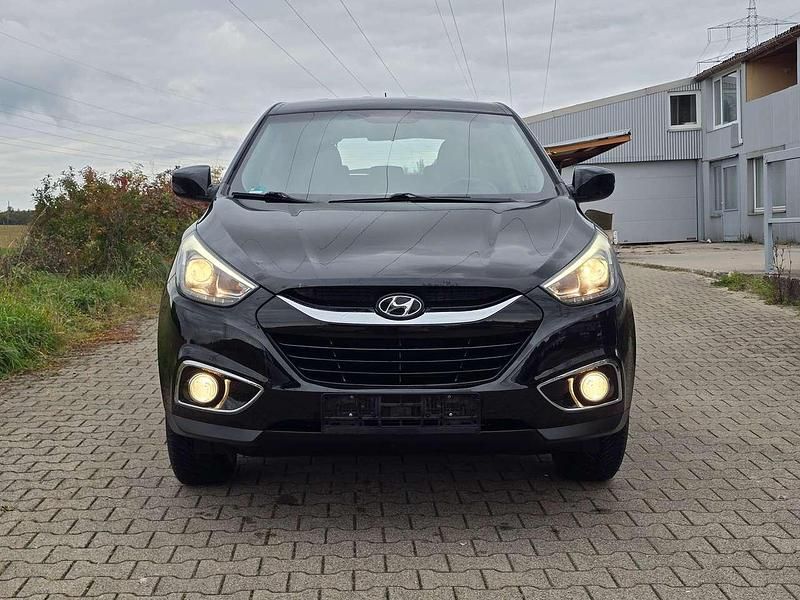 Gebraucht Hyundai ix35 Comfort 136 PS (100 kW) 2014 Phantom black / mic SUV