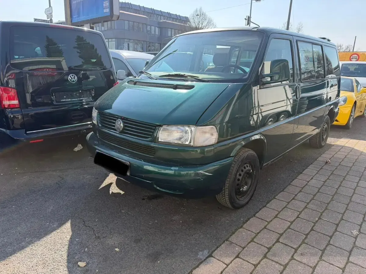 Gebraucht VW T4 77 PS (56 kW) 1996 Grün Van