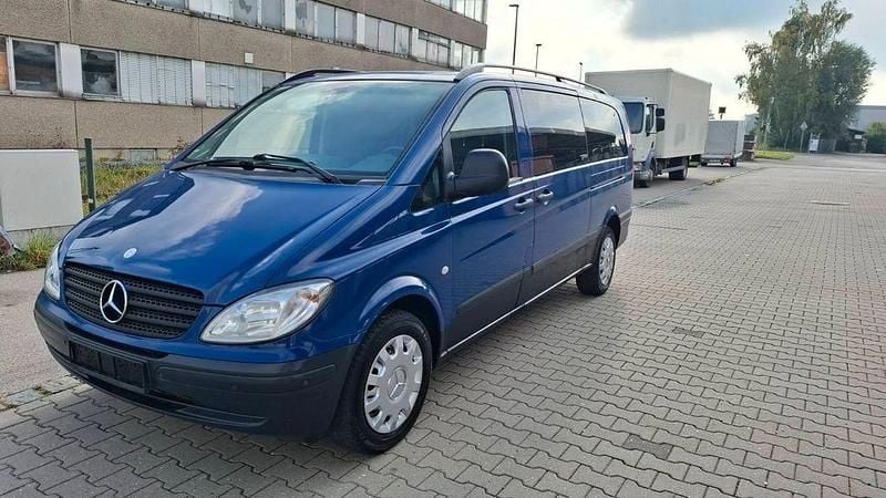 Blau Gebraucht 2004 Mercedes Vito Van / Kleinbus | 3.950 € (Superpreis) - Bild 1/4