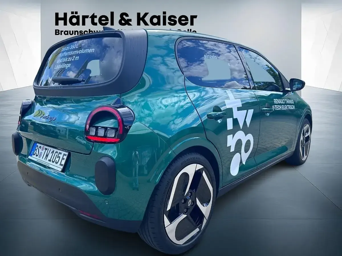 Neu Renault Twingo Urban 60 kW (82 PS) 2025 Absolutgrün (grün) Kleinwagen