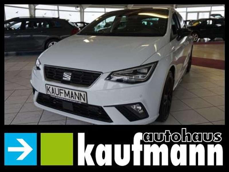 Nevada weiß Gebraucht 2024 Seat Ibiza FR Limousine | 23.490 € (Teuer) - Bild 1/4