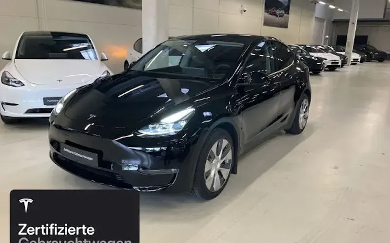 Gebraucht Tesla Model Y 273 kW (372 PS) 2023 Schwarz SUV