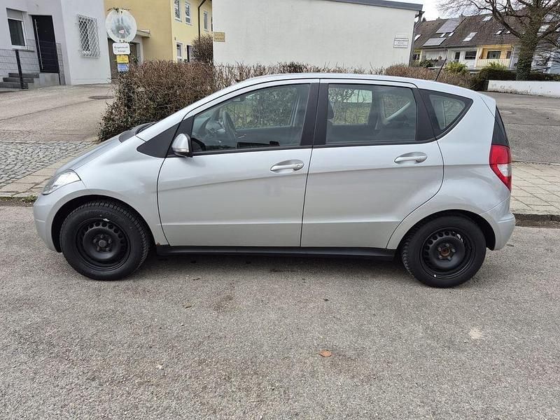 Gebraucht Mercedes A170 116 PS (85 kW) 2008 Silber Van / Kleinbus