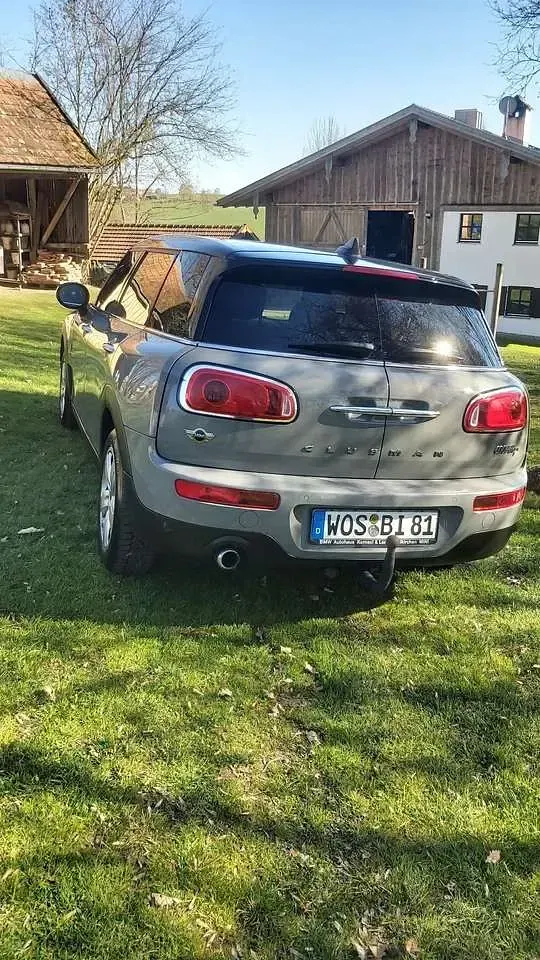 Gebraucht Mini Cooper D Clubman 150 PS (110 kW) 2017 Grau Kombi
