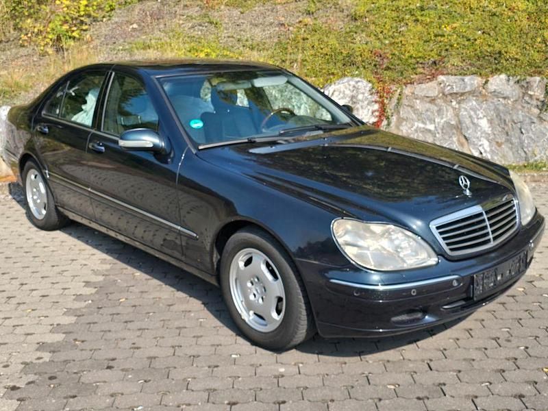 Blau Gebraucht 2003 Mercedes S320 Limousine | 1.500 € (Superpreis) - Bild 1/4