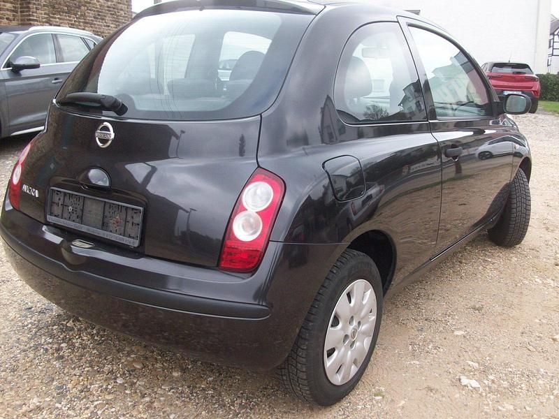 Gebraucht Nissan Micra Visia 65 PS (47 kW) 2010 Schwarz Kleinwagen