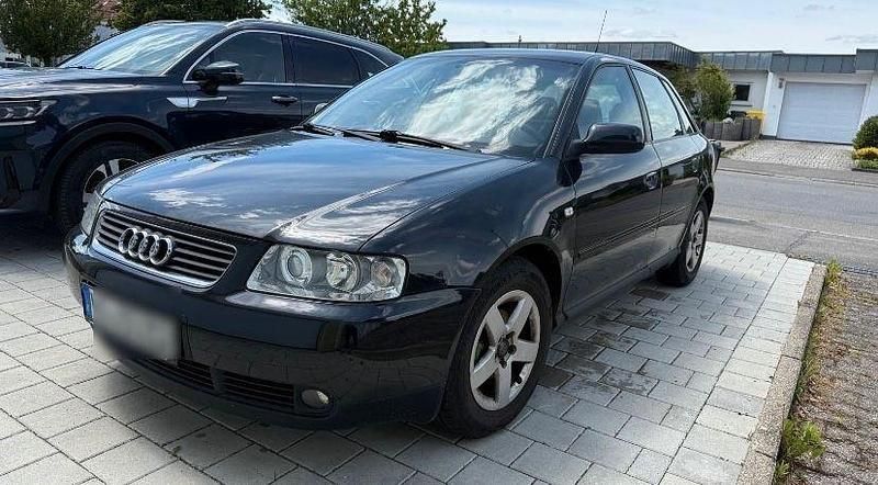 Schwarz Gebraucht 2002 Audi A3 Ambiente Kleinwagen | 2.000 € (Fairer Preis) - Bild 1/4