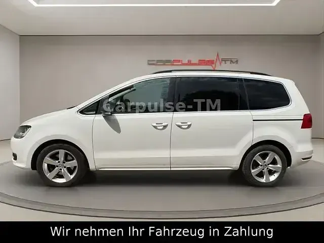 Gebraucht VW Sharan Comfortline 200 PS (147 kW) 2012 Weiß Van / Kleinbus