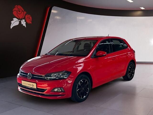 Gebraucht VW Polo Comfortline 95 PS (69 kW) 2019 Flashrot Limousine