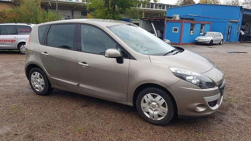 Gebraucht 2011 Renault Scénic III Van / Kleinbus | 3.500 € (Superpreis) - Bild 1/4