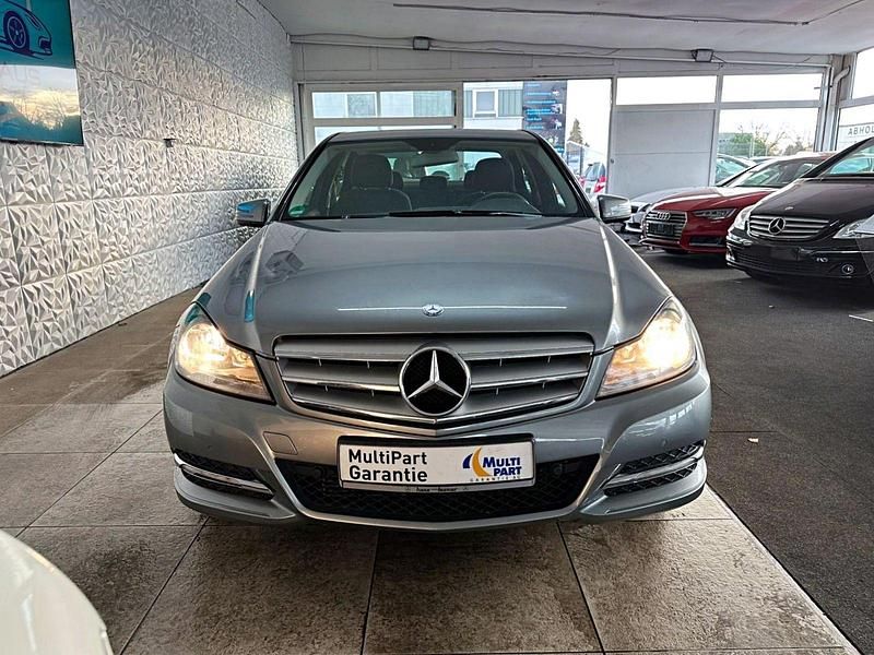 Gebraucht Mercedes C220 170 PS (125 kW) 2011 Silber Limousine