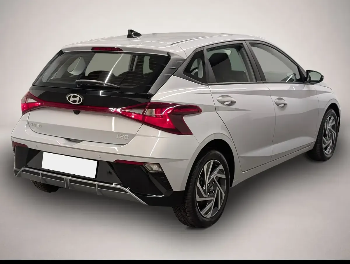Gebraucht Hyundai i20 Trend 101 PS (74 kW) 2025 Grau Kleinwagen