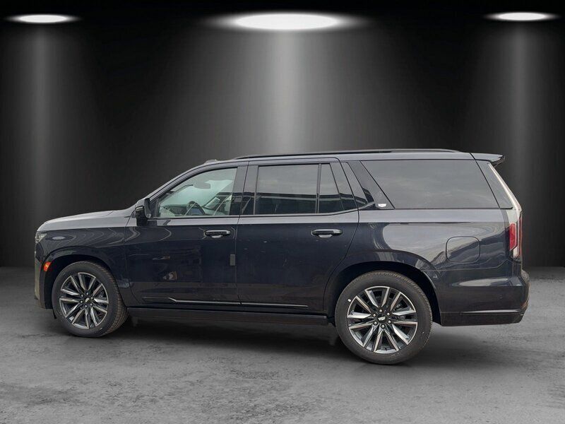 Gebraucht Cadillac Escalade 426 PS (313 kW) 2023 Galactic gray SUV