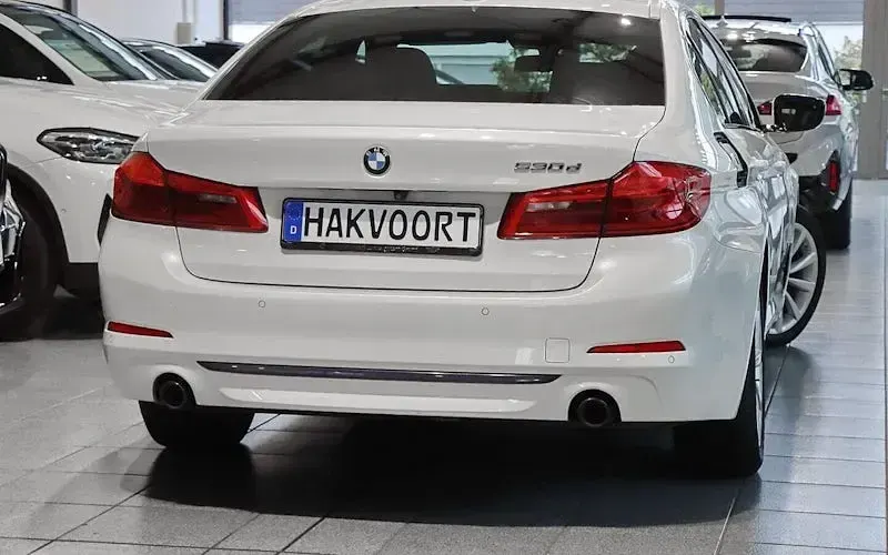 Gebraucht BMW 530 Shadowline 286 PS (210 kW) 2018 Weiß Limousine
