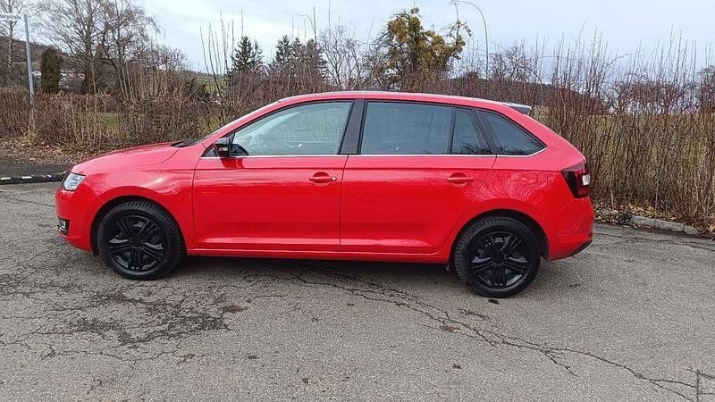 Gebraucht Skoda Rapid Style 110 PS (80 kW) 2019 Rot Kleinwagen