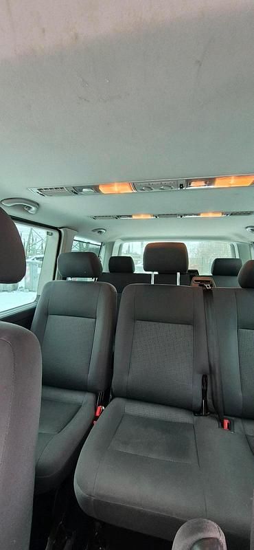 Gebraucht VW T5 131 PS (96 kW) 2007 Grau Van