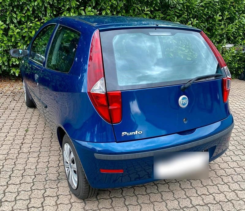 Gebraucht Fiat Punto 60 PS (44 kW) 2005 Blau Kleinwagen