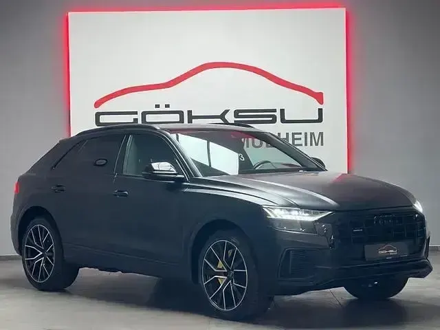 Gebraucht Audi Q8 S-Line 340 PS (250 kW) 2021 Silber SUV