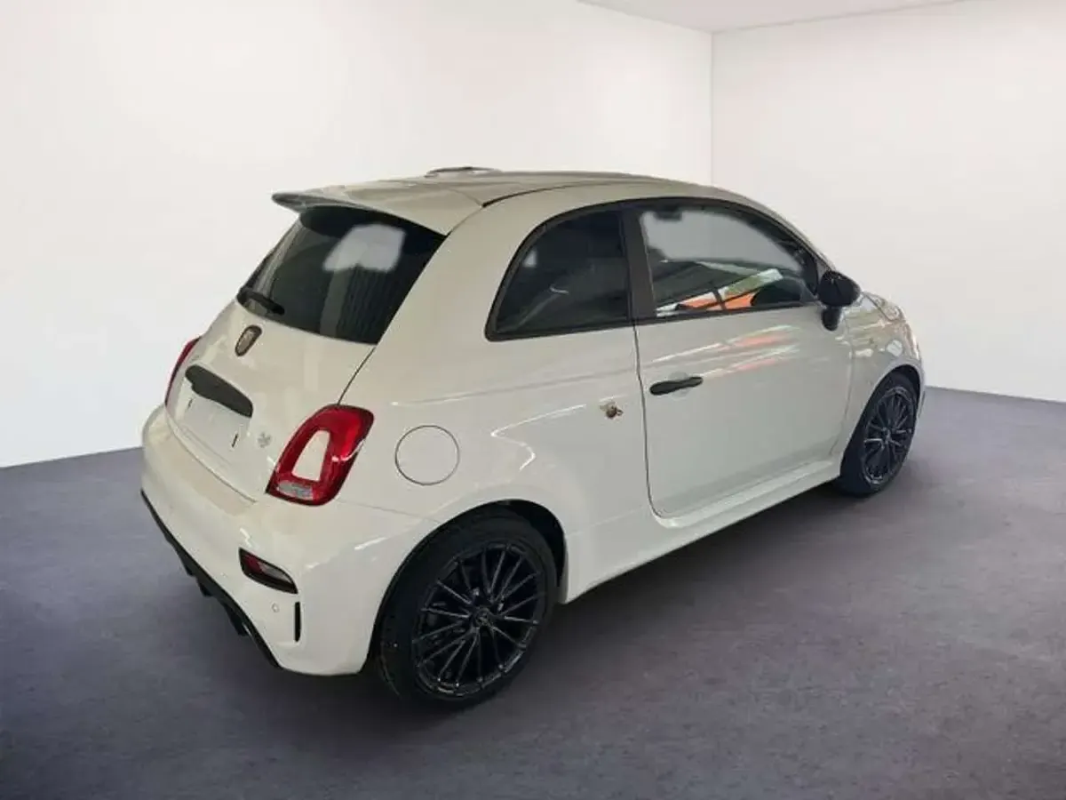 Usata Abarth 595 165 CV (121 kW) 2024 Bianco Utilitaria