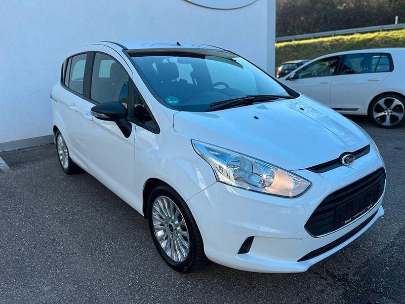 Weiß Gebraucht 2017 Ford B-MAX Colourline Van / Kleinbus | 5.900 € (Guter Preis) - Bild 1/4