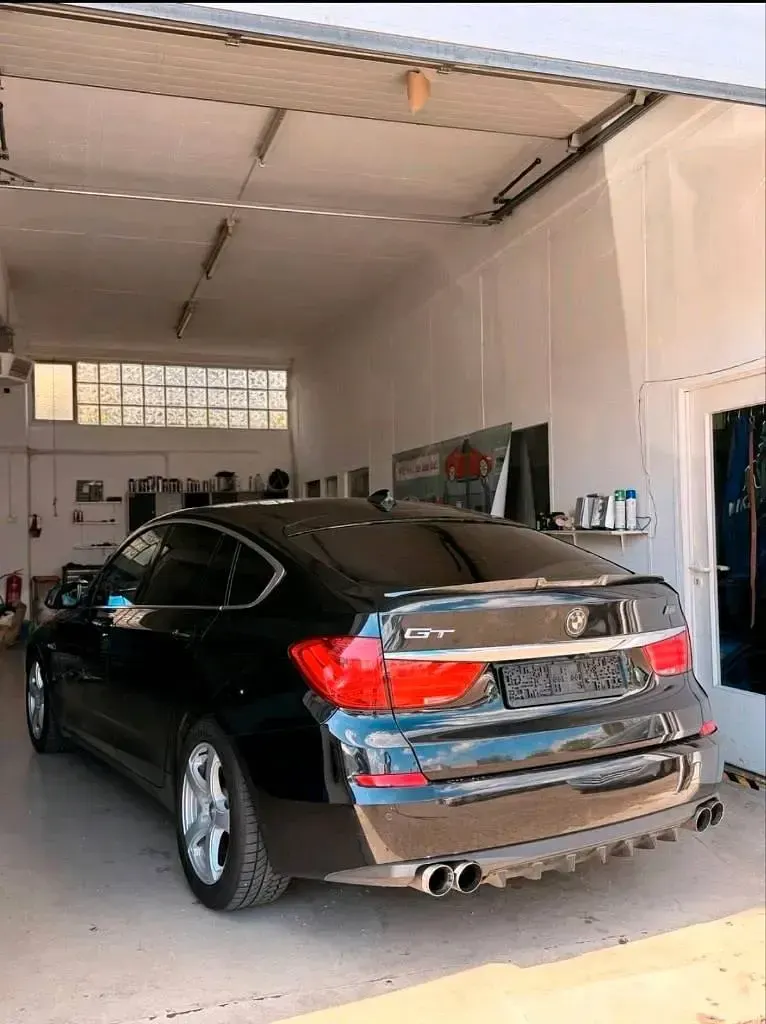 Gebraucht BMW 530 Gran Turismo 245 PS (180 kW) 2011 Schwarz Limousine