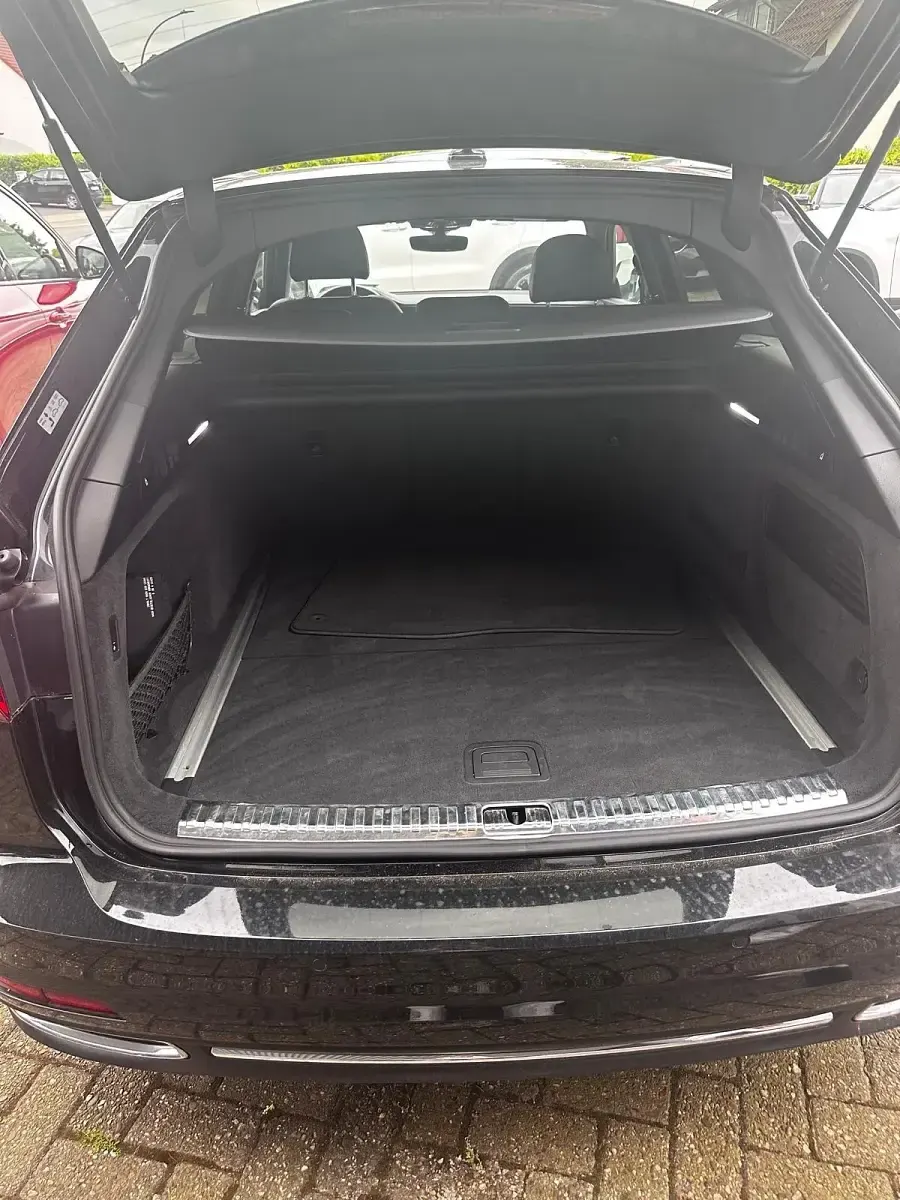 Gebraucht Audi A6 Design 231 PS (169 kW) 2020 Schwarz Kombi