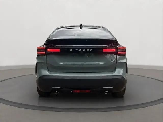 Neu Citroën C4 96 PS (70 kW) 2025 Blau Limousine