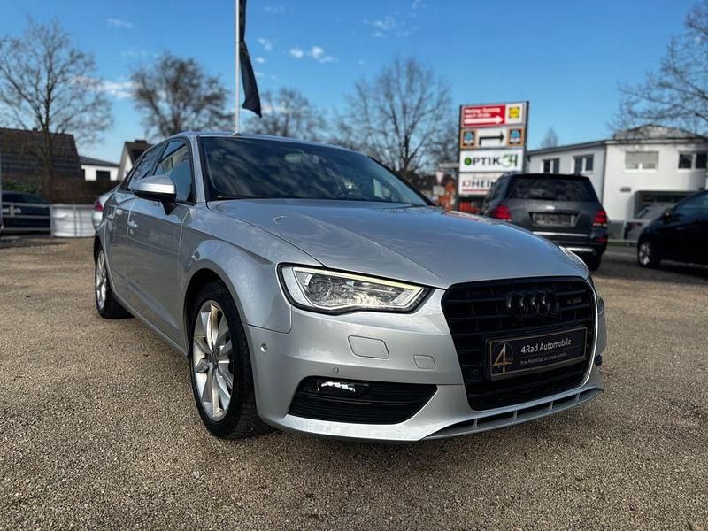 Gebraucht Audi A3 Sport 150 PS (110 kW) 2013 Silber Limousine