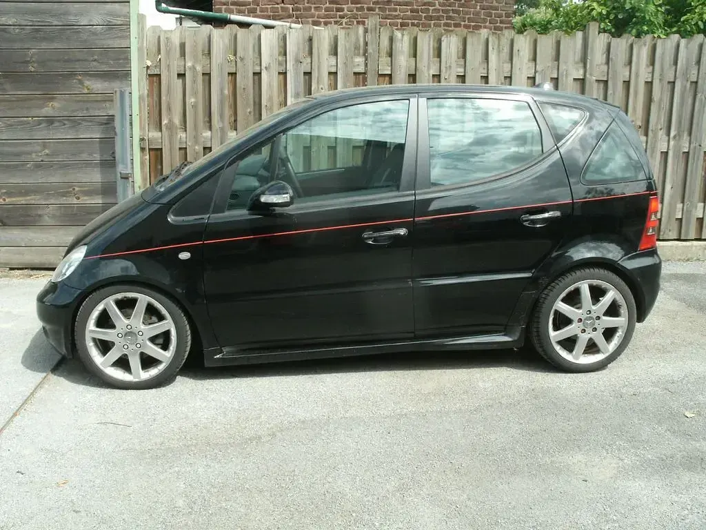 Gebraucht Mercedes A210 AMG 140 PS (102 kW) 2003 Schwarz Kleinwagen