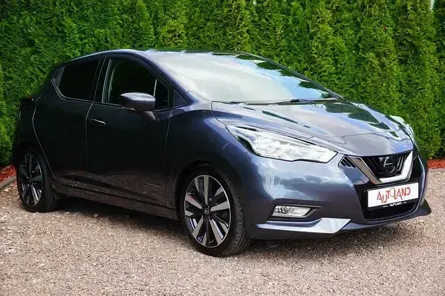 Gebraucht Nissan Micra Tekna 90 PS (66 kW) 2018 Grau Kleinwagen