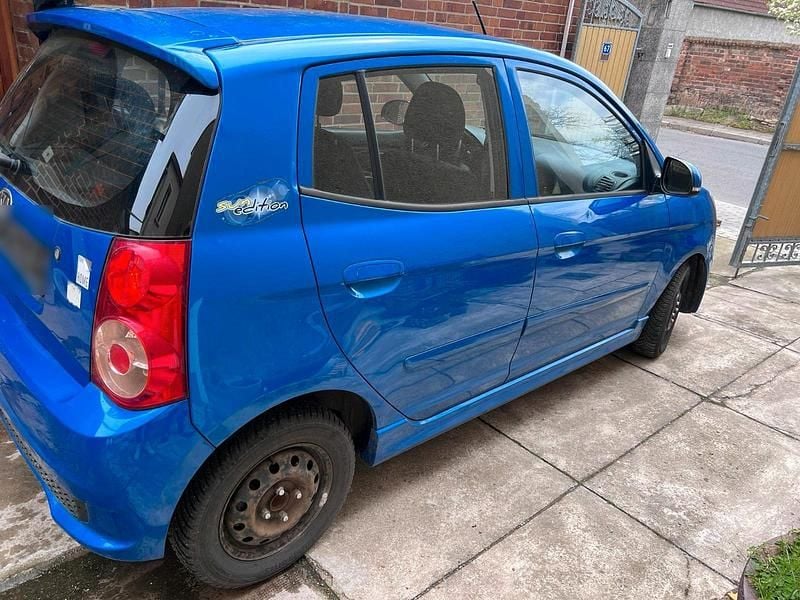 Gebraucht Kia Picanto 65 PS (47 kW) 2011 Blau Kleinwagen