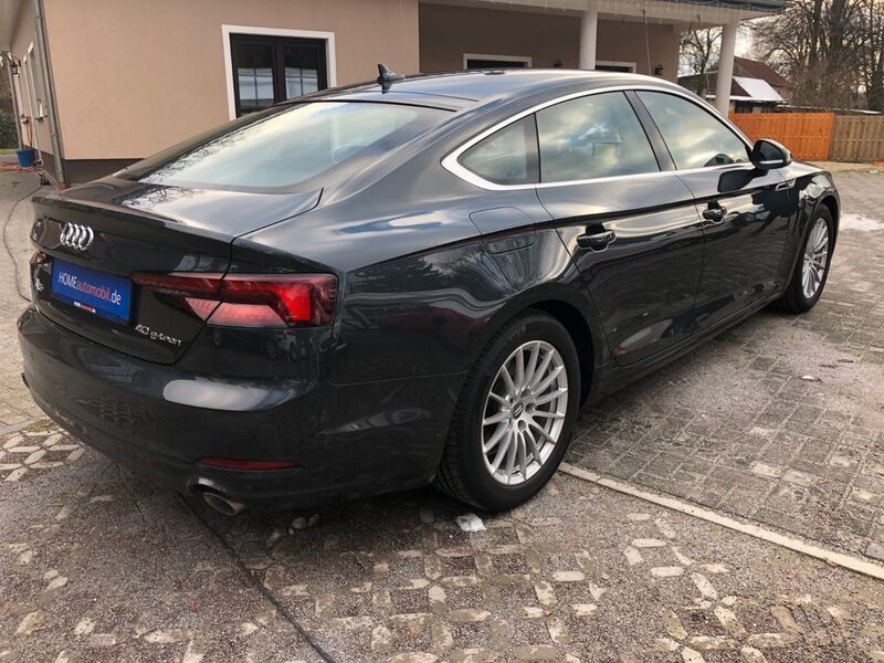 Gebraucht Audi A5 Sportback 170 PS (125 kW) 2020 Grau Kleinwagen
