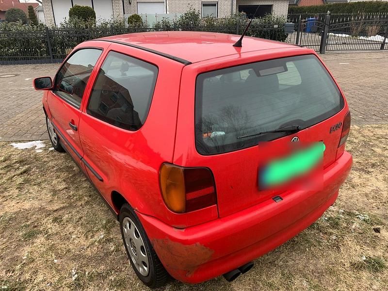 Gebraucht VW Polo 70 PS (51 kW) 1998 Rot Kleinwagen