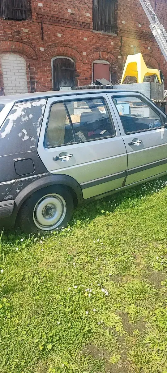 Używany VW Golf II 73 KM (53 kW) 1989 Szary Hatchback