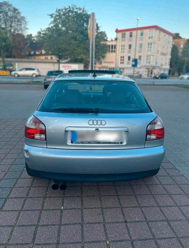 Gebraucht Audi A3 100 PS (73 kW) 1998 Silber Kleinwagen