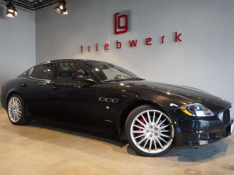 Schwarz Gebraucht 2012 Maserati Quattroporte GT Limousine | 57.941 € - Bild 1/4