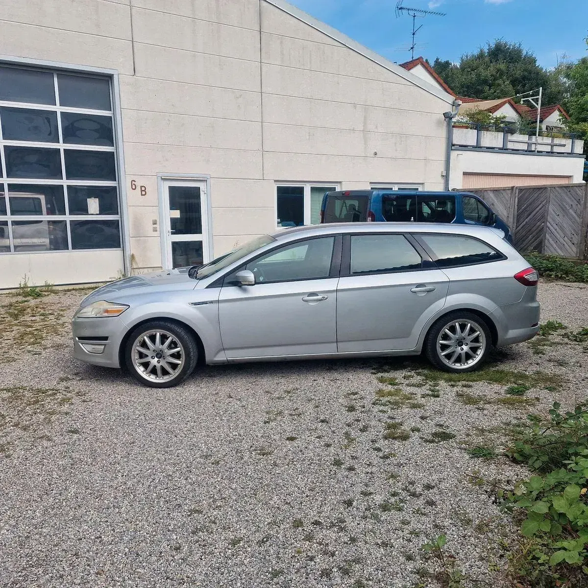 Gebraucht Ford Mondeo Business Edition 140 PS (102 kW) 2014 Silber Kombi