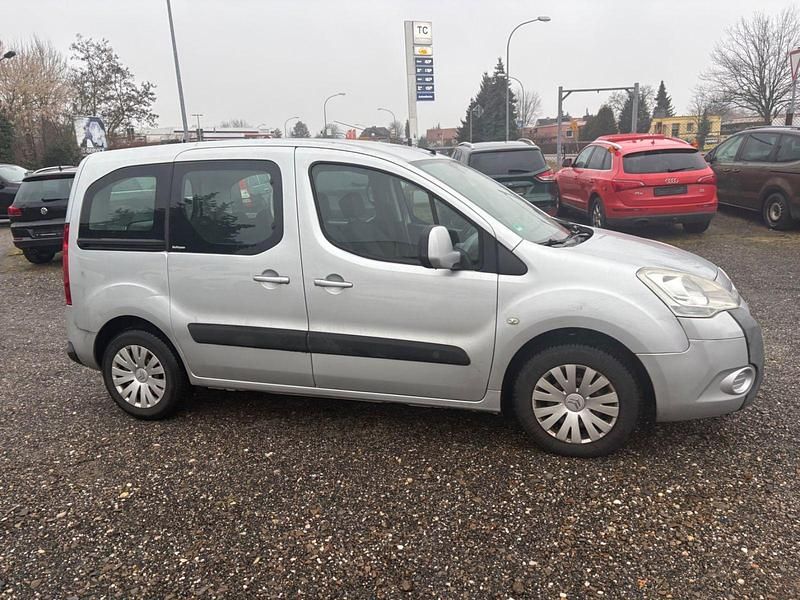 Gebraucht Citroën Berlingo 90 PS (66 kW) 2010 Grau Van / Kleinbus