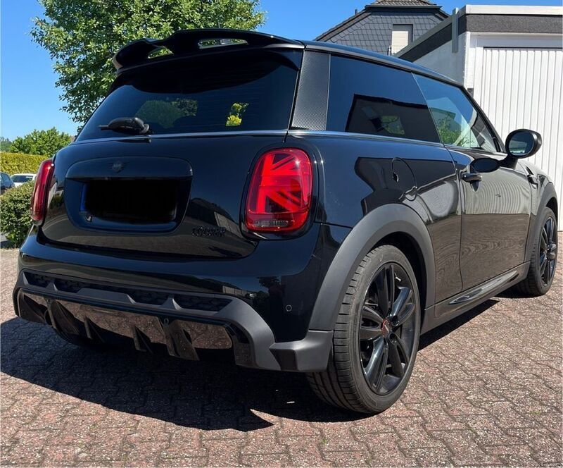 Schwarz Gebraucht 2021 Mini John Cooper Works Kleinwagen | 21.399 € (Fairer Preis) - Bild 1/4