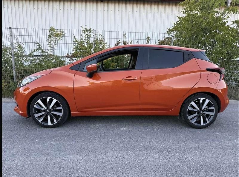 Orange Gebraucht 2017 Nissan Micra Tekna Kleinwagen | 7.900 € (Superpreis) - Bild 1/4