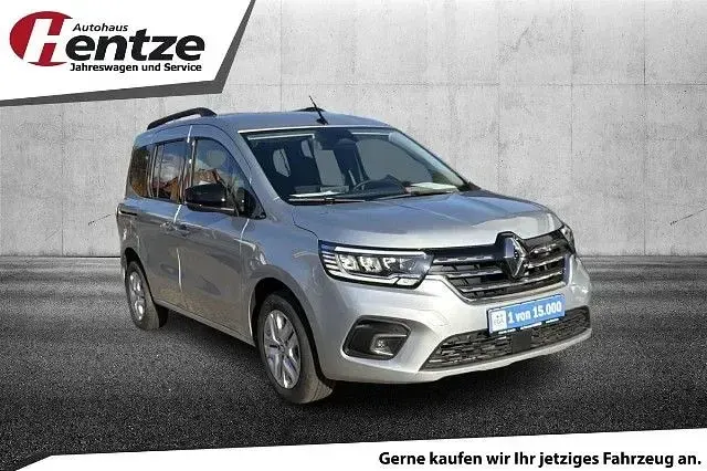 Nowe Renault Kangoo 131 KM (96 kW) 2025 Srebrny Minivan