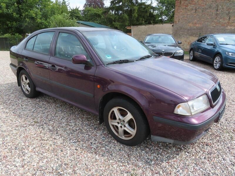 Gebraucht Skoda Octavia Style 116 PS (85 kW) 2000 Grau Limousine