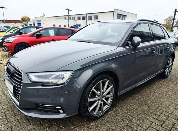 Andere Gebraucht 2020 Audi A3 Sportback e-tron S-Line Limousine | 20.490 € (Superpreis) - Bild 1/4