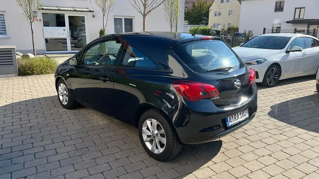 Gebraucht Opel Corsa drive 90 PS (66 kW) 2015 Schwarz Kleinwagen