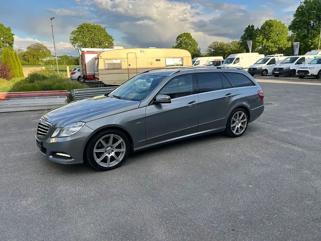 Gebraucht Mercedes E350 265 PS (194 kW) 2011 Silber Kombi