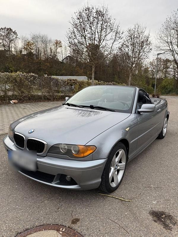 Grau Gebraucht 2004 BMW 318 Cabriolet Cabrio | 4.999 € (Fairer Preis) - Bild 1/4