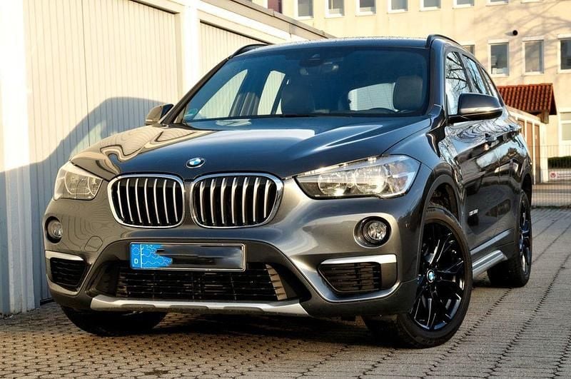 Gebraucht BMW X1 xLine 150 PS (110 kW) 2016 Grau SUV