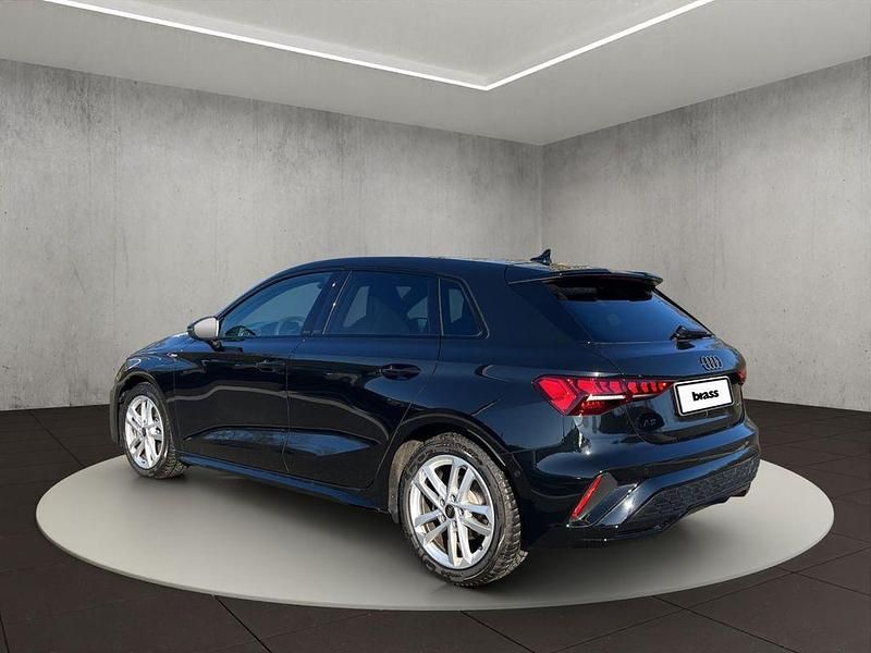 Gebraucht Audi A3 Ambiente 204 PS (150 kW) 2026 Mythosschwarz metallic Limousine