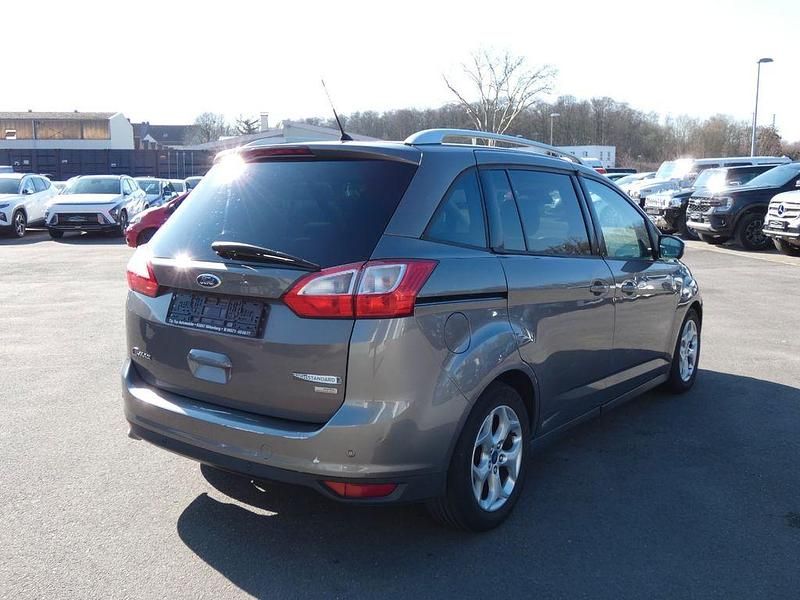 Gebraucht Ford Grand C-Max 125 PS (91 kW) 2013 Grau Van / Kleinbus