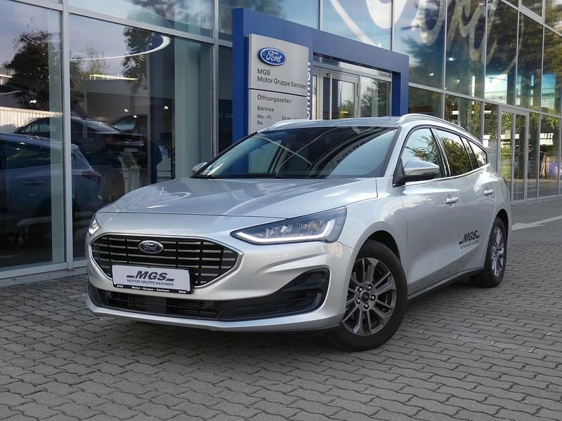 Gebraucht Ford Focus Titanium 155 PS (114 kW) 2025 Moondust silver metallic Kombi